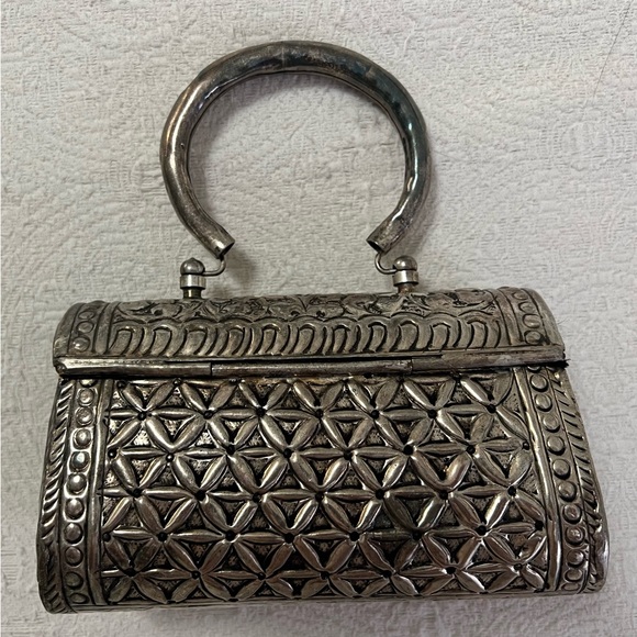 Metal wristlet, vintage - Picture 2 of 7